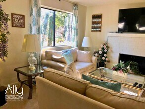 1 Four Seasons Dr in Charlottesville, VA - Building Photo - Building Photo