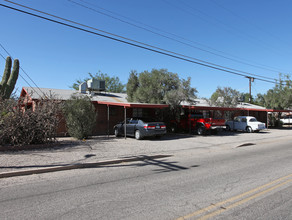 4129-4171 E Brown Way in Tucson, AZ - Building Photo - Building Photo