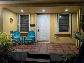 2239 Polk St in Hollywood, FL - Building Photo - Building Photo