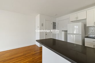 141 Summer St, Unit 3S in Malden, MA - Building Photo - Building Photo