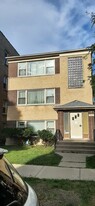 7529 N. Oakley Ave., Unit Garden Apartment