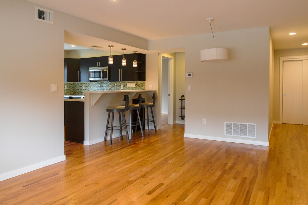 1201 Balsam Ave, Unit 204 in Boulder, CO - Building Photo