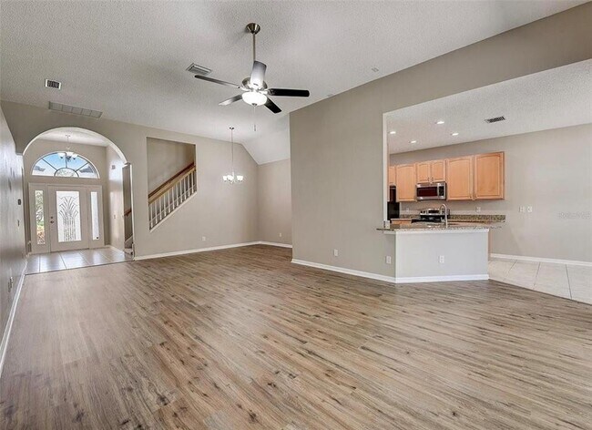 4739 Mapletree Loop in Wesley Chapel, FL - Building Photo - Building Photo
