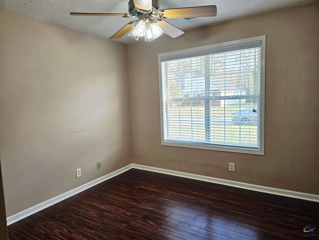 217 Willis Creek Rd in Warner Robins, GA - Building Photo - Building Photo