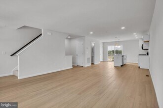 4 Morgan Cir in Carlisle, PA - Building Photo - Building Photo