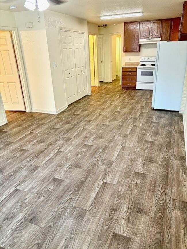 103-105 Woodall St-Unit -105 in Waco, TX - Building Photo - Building Photo