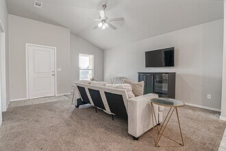 1327 Masquerade Blvd in Odessa, TX - Building Photo - Building Photo