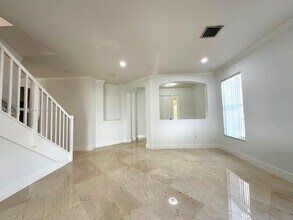 3922 W Whitewater Ave in Weston, FL - Building Photo - Building Photo