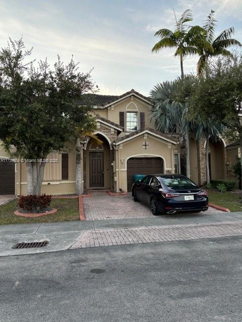 906 SW 153rd Ct in Miami, FL - Foto de edificio