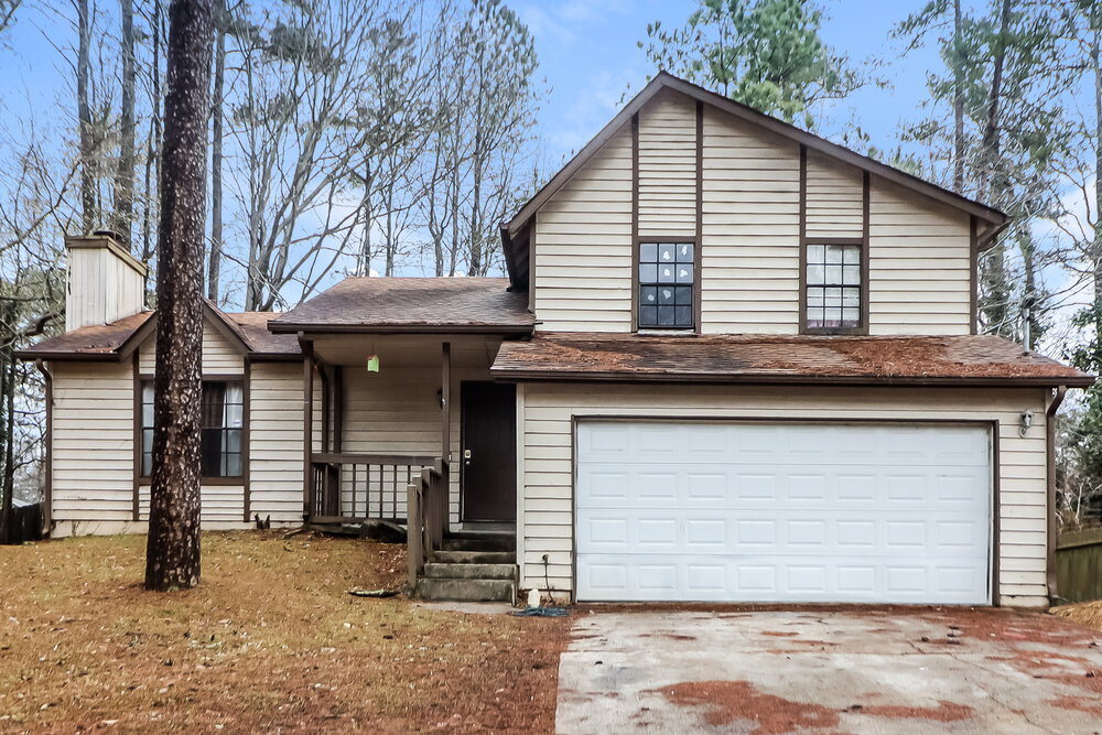 5384 Biffle Downs Rd in Stone Mountain, GA - Building Photo