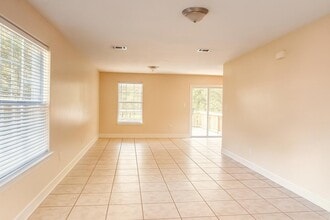 70 Cypress Ln in Freeport, FL - Building Photo - Building Photo