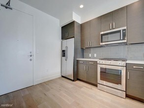 222 West Ave-Unit -Unit 1907 in Austin, TX - Building Photo - Building Photo