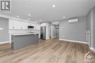 1377 St. Jean St in Ottawa, ON - Building Photo - Building Photo