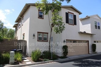 232 Jet Stream in Tustin, CA - Building Photo - Building Photo