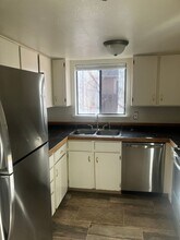 4502 Driftwood Pl in Boulder, CO - Building Photo - Building Photo