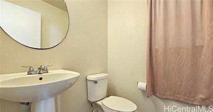 95-1155-1155 Wikao St in Mililani, HI - Building Photo - Building Photo