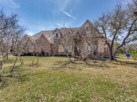 146 Fawna Dr in Azle, TX - Building Photo