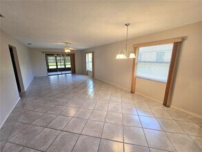 2608 66th St Cir W in Bradenton, FL - Building Photo - Building Photo