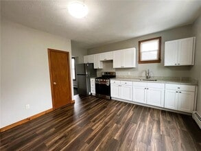 44 Summit St in Woonsocket, RI - Building Photo - Building Photo