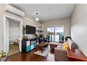 20460 Douglas Cres in Langley, BC - Building Photo - Building Photo