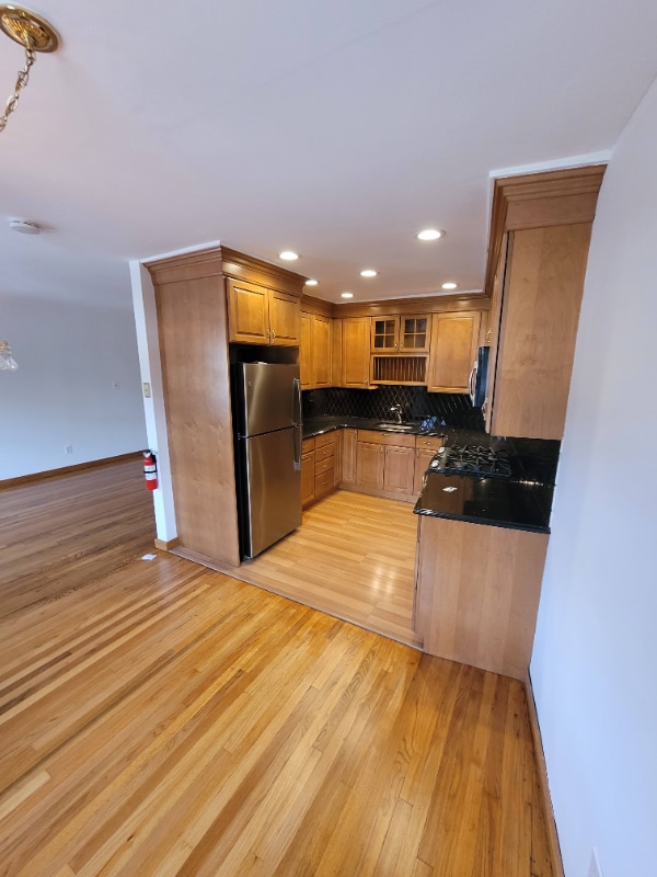 108 Franklin Ave in Nutley, NJ - Building Photo - Building Photo