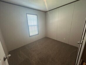 261 New Mexico in Belleville, MI - Building Photo - Building Photo