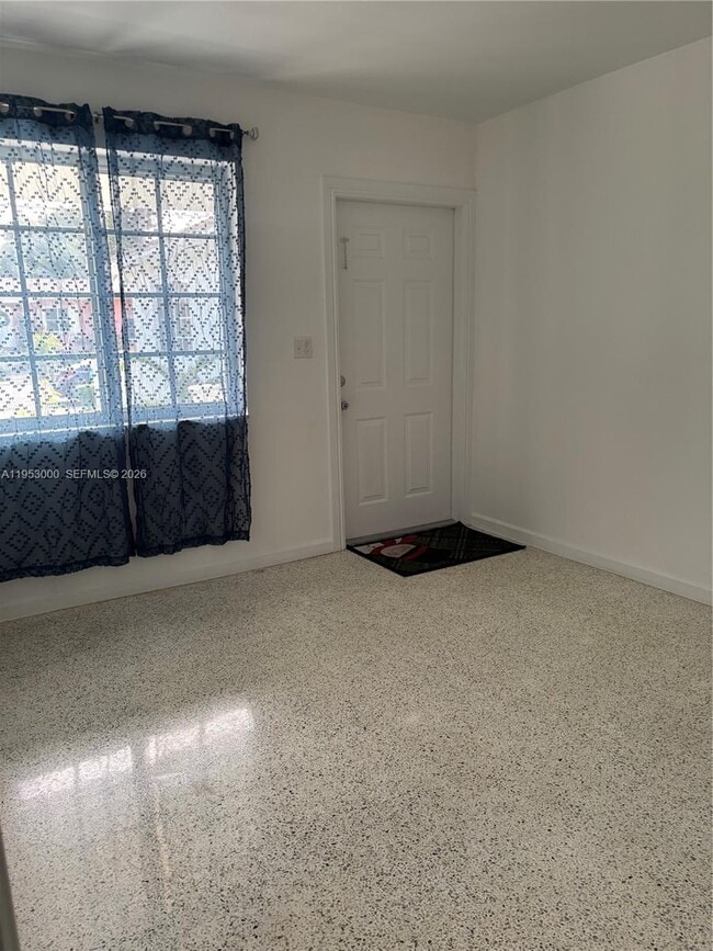 3121 SW 2nd St in Miami, FL - Building Photo - Building Photo