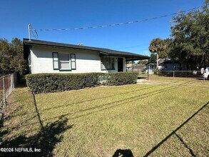 803 Crestwood St in Jacksonville, FL - Building Photo - Building Photo