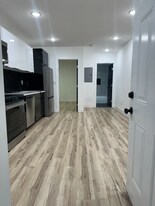 5510 Matthews St in Philadelphia, PA - Building Photo