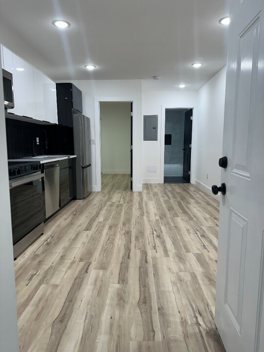 5510 Matthews St in Philadelphia, PA - Foto de edificio