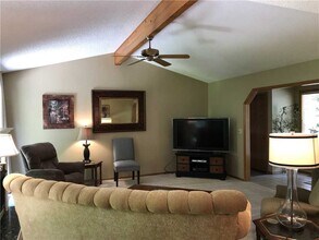 7 Angus Ln in Bella Vista, AR - Building Photo - Building Photo