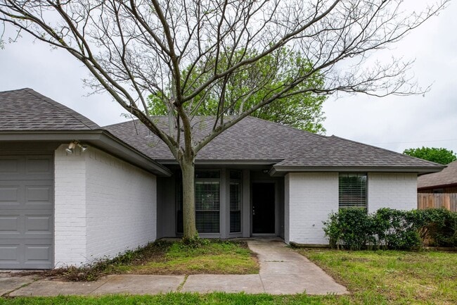 709 Parkview Dr