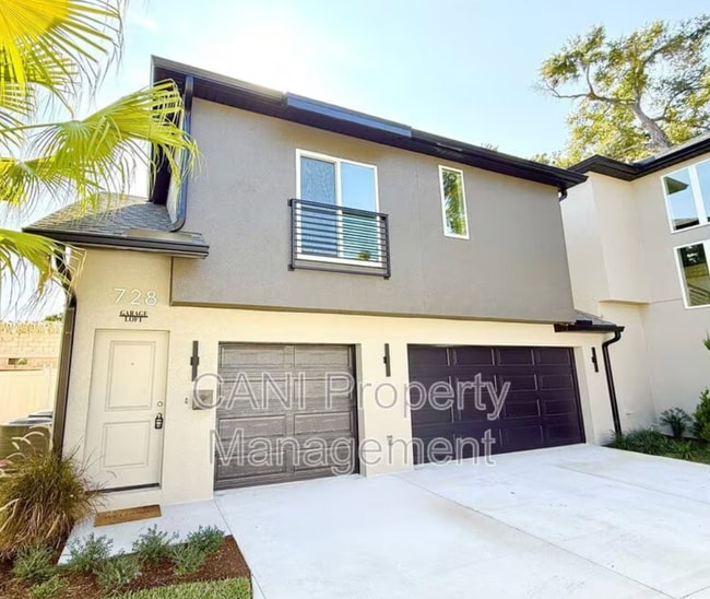 property at 728 Ellwood Ave