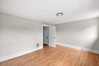 4708 Commonwealth St in Detroit, MI - Building Photo - Building Photo