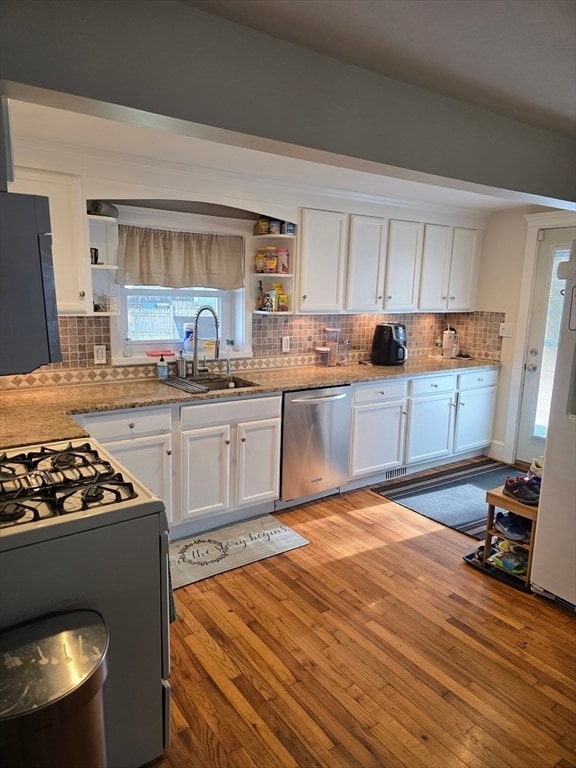 107 Green St in Abington, MA - Building Photo - Building Photo