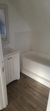 514 Mather St, Unit Upper in Green Bay, WI - Foto de edificio - Building Photo