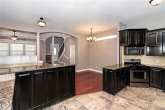 525 N Rupple Rd in Fayetteville, AR - Building Photo - Building Photo