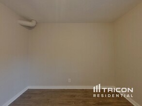 1165 Buena Vista Ave in Reno, NV - Building Photo - Building Photo