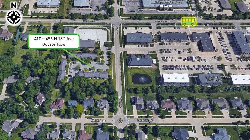 452 N 18th Ave in Hiawatha, IA - Building Photo