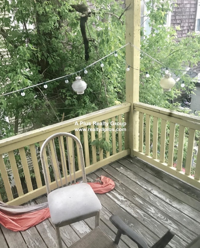 property at 5 Buckley Ave