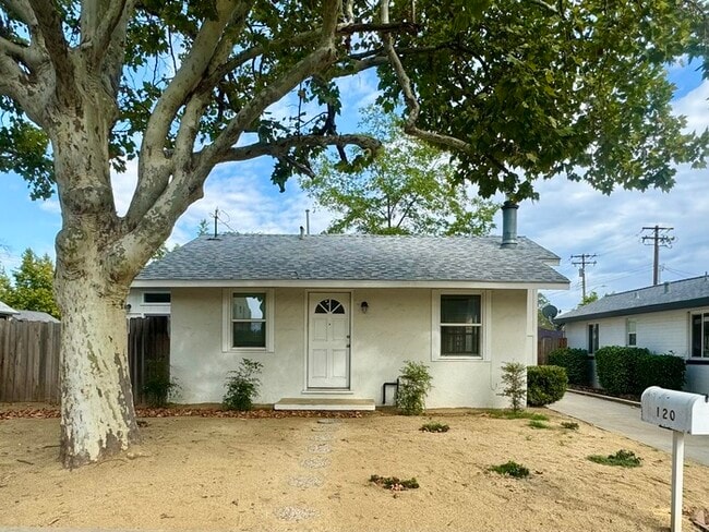 120 Berry St in Roseville, CA - Building Photo - Building Photo