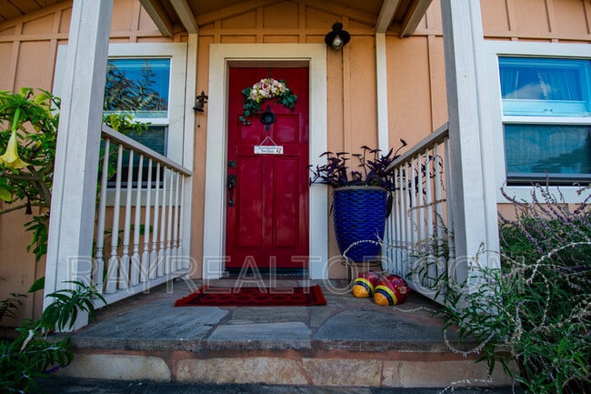 property at 40 Encina Ave