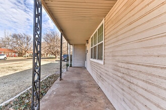 4007 39th St in Lubbock, TX - Building Photo - Building Photo