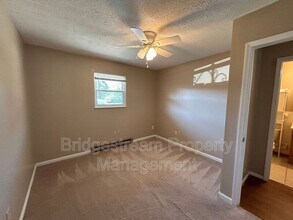 65 Candlewood Ct in Germantown, OH - Building Photo - Building Photo