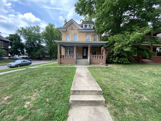 property at 74 E Lane Ave
