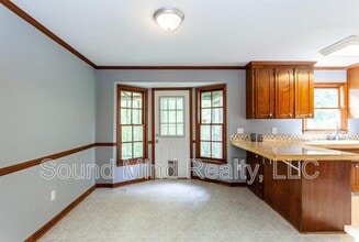 1012 Windward Psge in Knightdale, NC - Building Photo - Building Photo