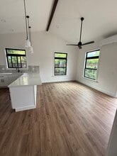 16705 Shannon Rd in Los Gatos, CA - Building Photo - Building Photo