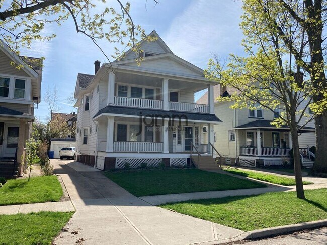 property at 1285 W 105th St