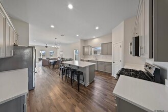 1343 Rustic Pine Dr in Baton Rouge, LA - Building Photo - Building Photo