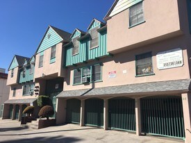 400 Normandie Ave, Unit 1